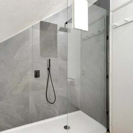 Apartmán Hostdomus-la Casa Di Luna Grangesises