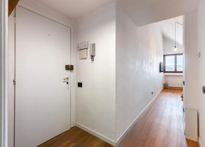 Hostdomus-la Casa Di Luna Grangesises